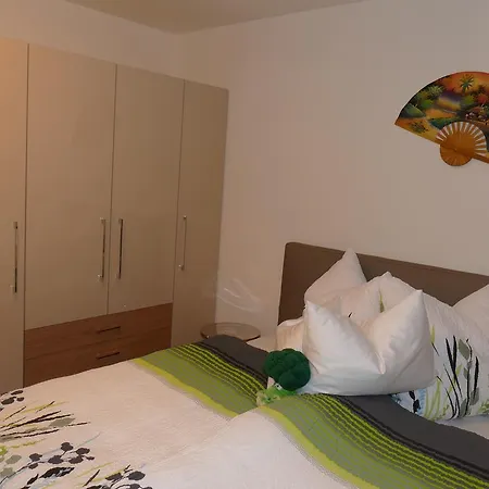 Chads Mit Tiefgarage Free Parking * Graz