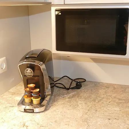 Chads Mit Tiefgarage Free Parking *