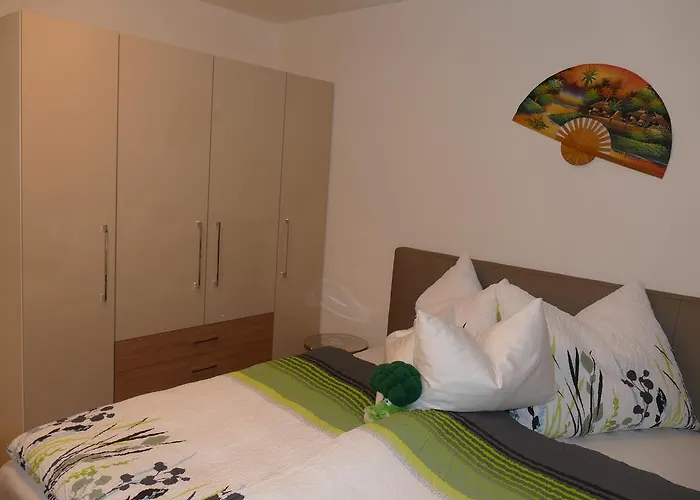 Chads Mit Tiefgarage Free Parking * Graz