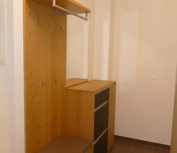 Chads Mit Tiefgarage Free Parking Appartamento Graz