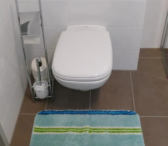 Chads Mit Tiefgarage Free Parking Graz